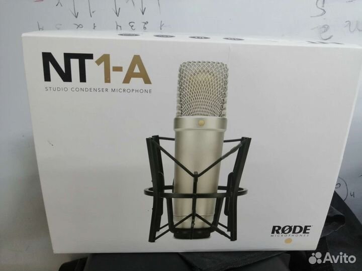 Студийный микрофон rode NT1-A
