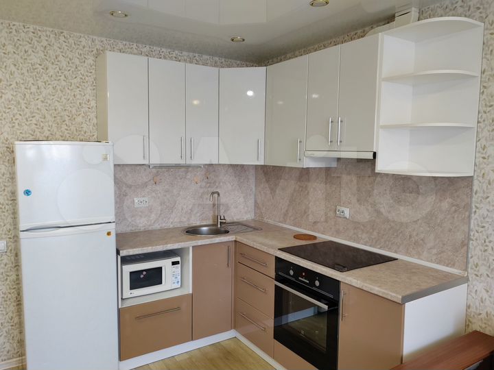 1-к. квартира, 52 м², 3/9 эт.