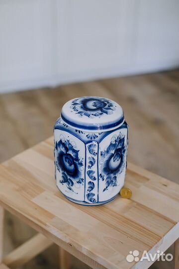 Банка для хранения Гжель