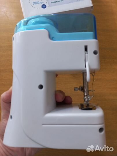 Мини швейная машинка