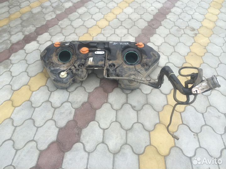 Топливный бак Mercedes E-class W212