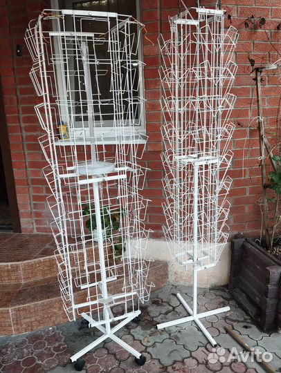 Бу стойка под очки, книги