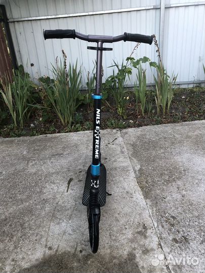 Продаю самокат