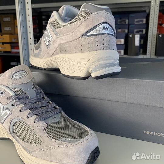 Кроссовки New Balance 2002r