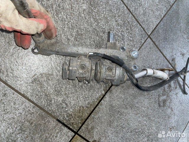 Клапан EGR Toyota Land Cruiser 200 4.7 2UZ-FE 2008