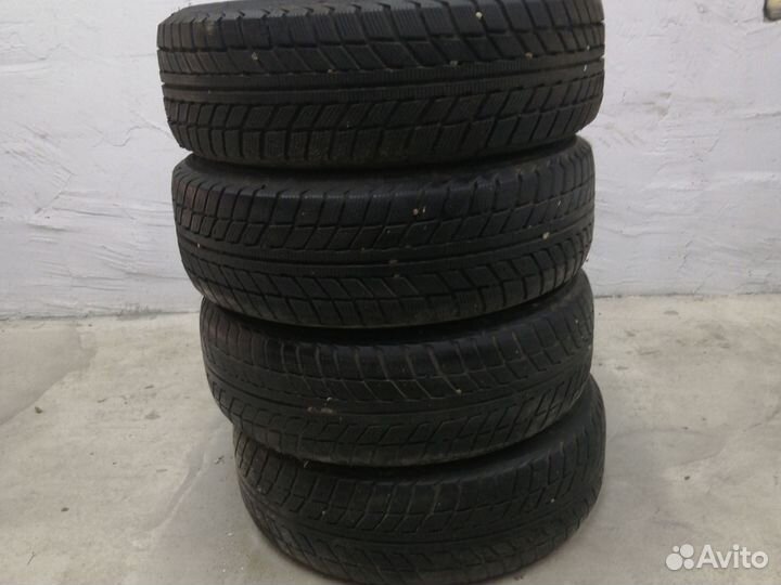 Зимние колеса r15 на t4