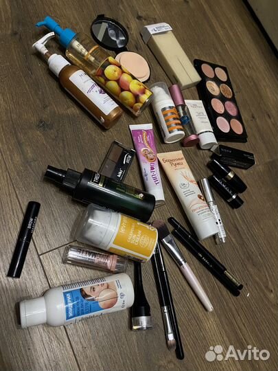 Набор косметики пакетом