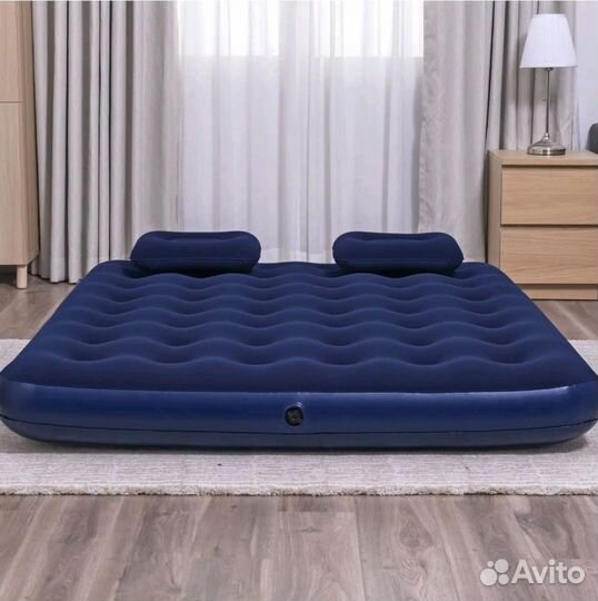 Матрас надувной с 2 подушками и насосом