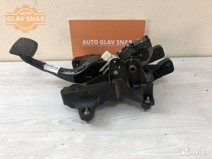 Педальный узел (АКПП) Opel Mokka