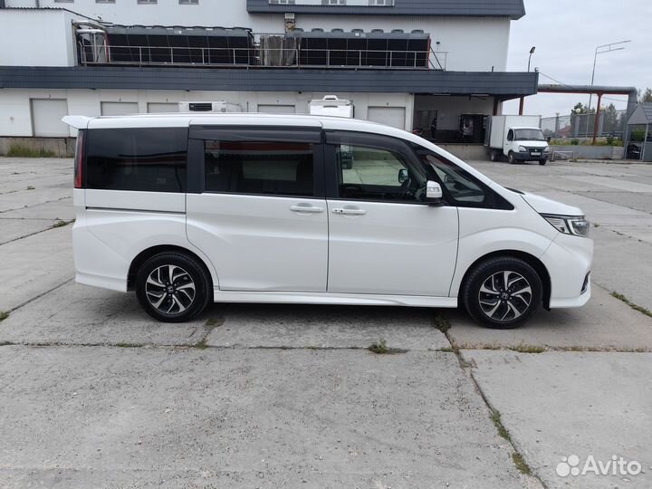 Honda Stepwgn 1.5 CVT, 2019, 106 000 км