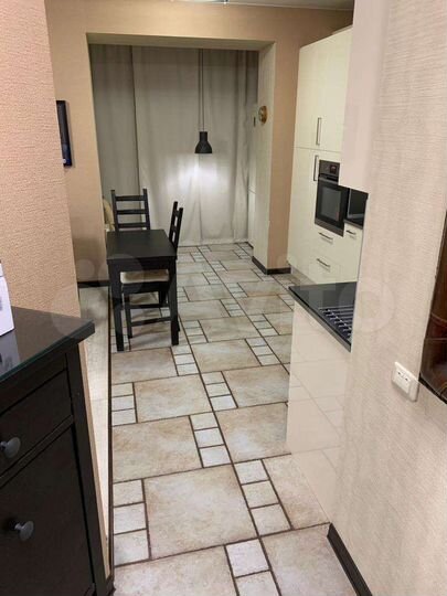 2-к. квартира, 54 м², 1/5 эт.