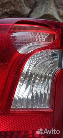 Задний фонарь volvo s60 левый