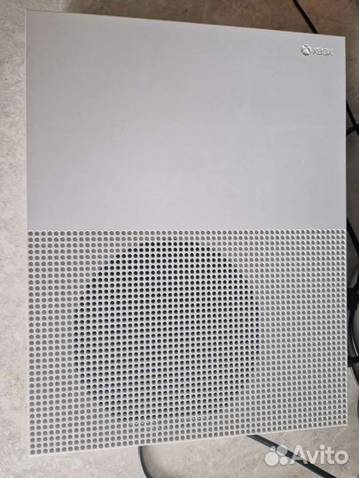 Xbox One s 1tb с дисководом