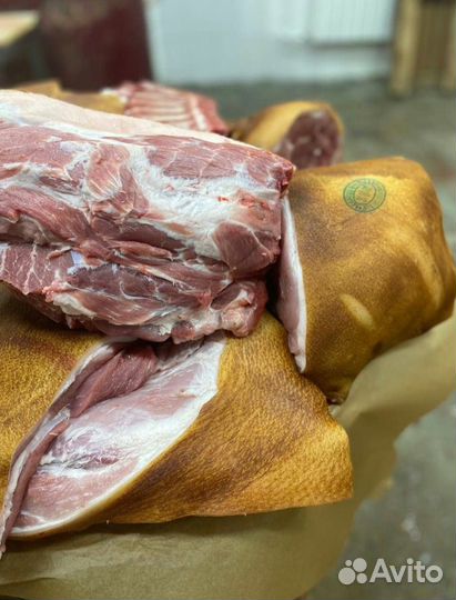 Фермерская свинина в полутушах/разруб. Высший сорт