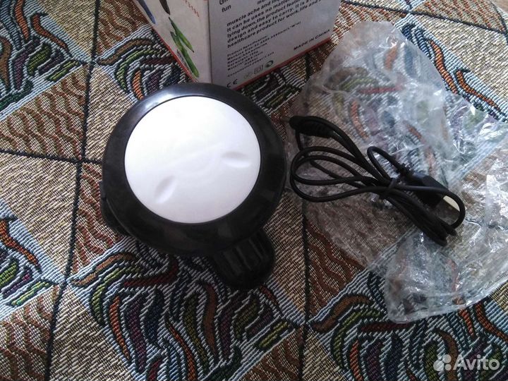 Массажер вибрационный с питанием USB и батареек