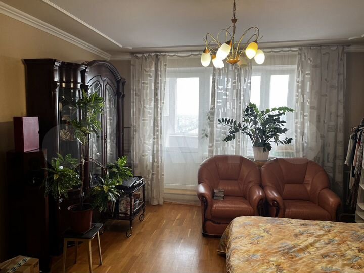 3-к. квартира, 101 м², 16/17 эт.