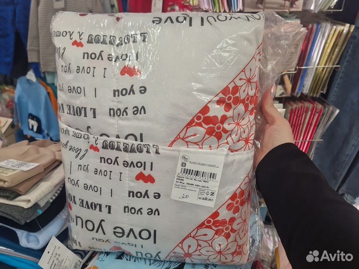 Одеяло в детскую кроватку