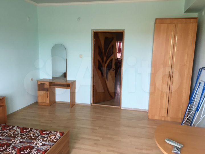 Комната 15 м² в 3-к., 3/3 эт.