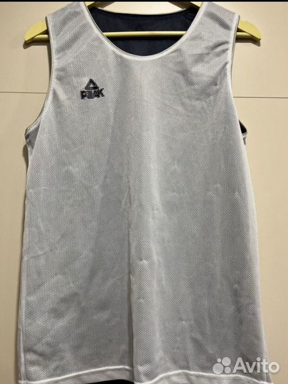 Толстовка, майка и две футболки