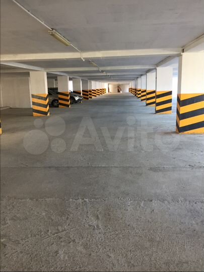 Машиноместо, 16 м²
