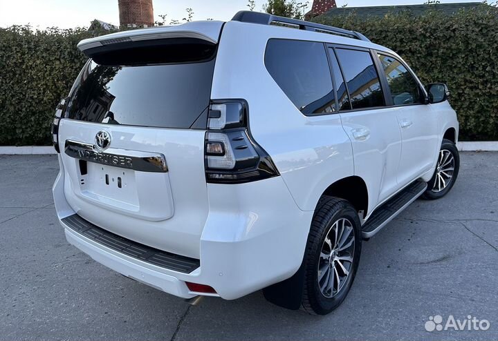 Toyota Land Cruiser Prado 2.8 AT, 2022, 1 км