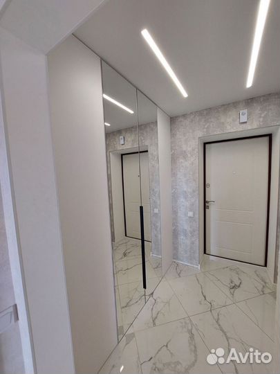 Шкаф распашной