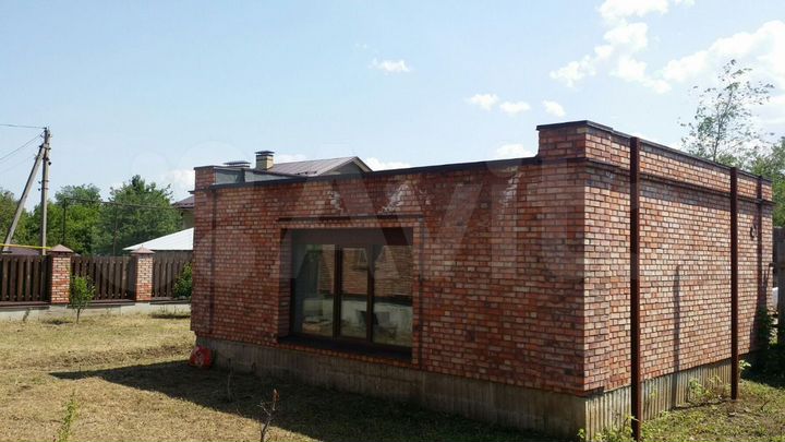 Коттедж 186,3 м² на участке 8,7 сот.