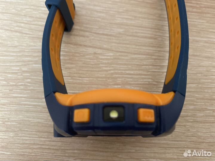 Смарт часы телефон GPS + карта памяти 16 Гб