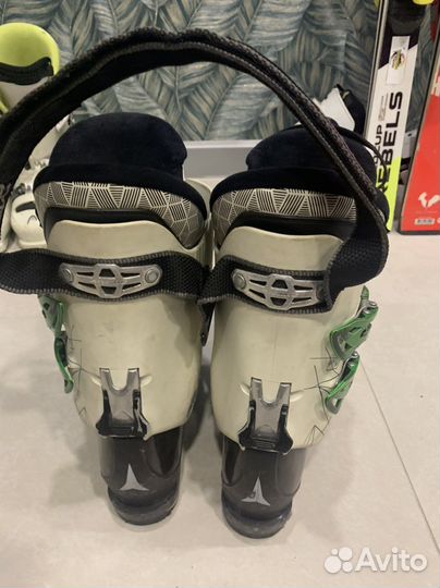 Горнолыжные ботинки