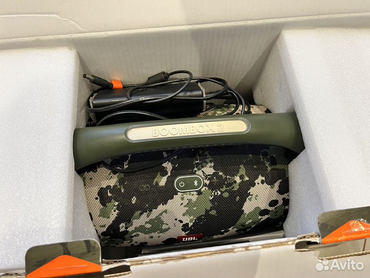 Колонка JBL Boombox 2