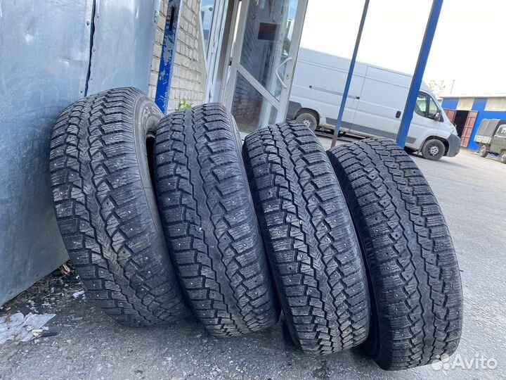 Maxxis MA-SUV Presa Spike 245/70 R16 111T