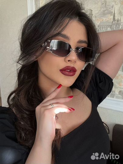 Солнцезащитные очки женские