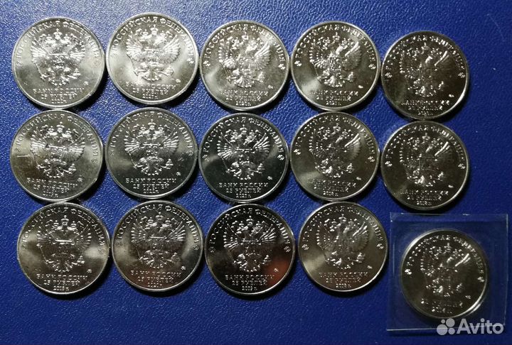 Памятные монеты банка России