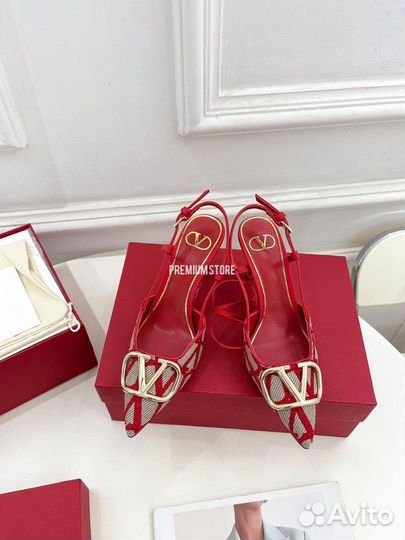 Туфли женские Valentino