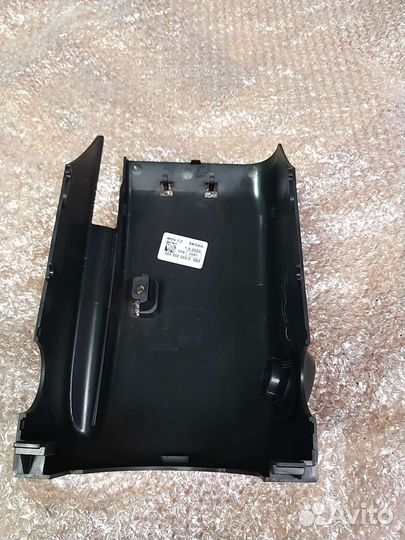 Облицовка рулевой колонки