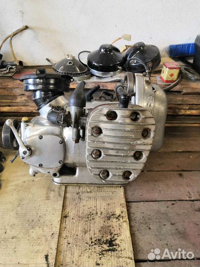 Запчасти на мото м-72