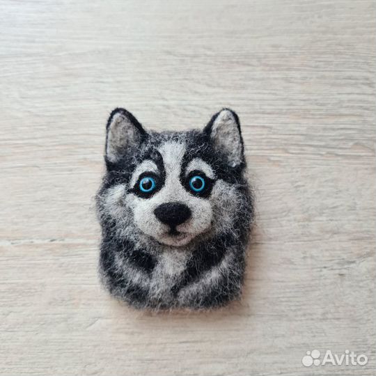Брошь ручной работы