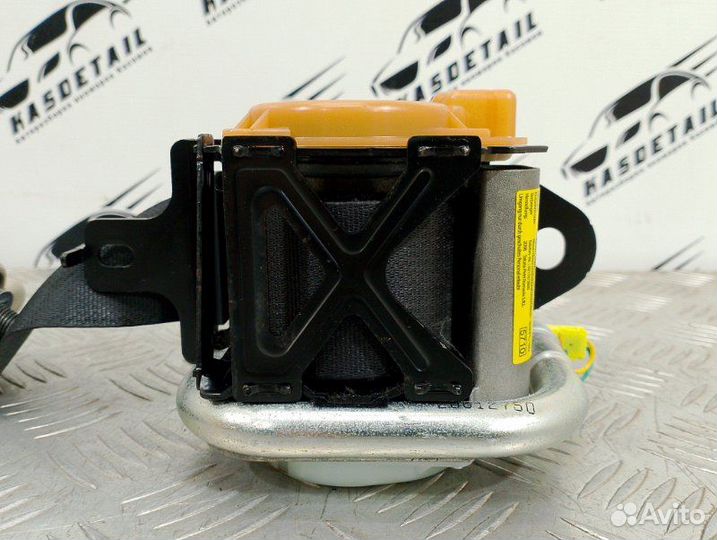 Ремень безопасности передний правый Nissan Note