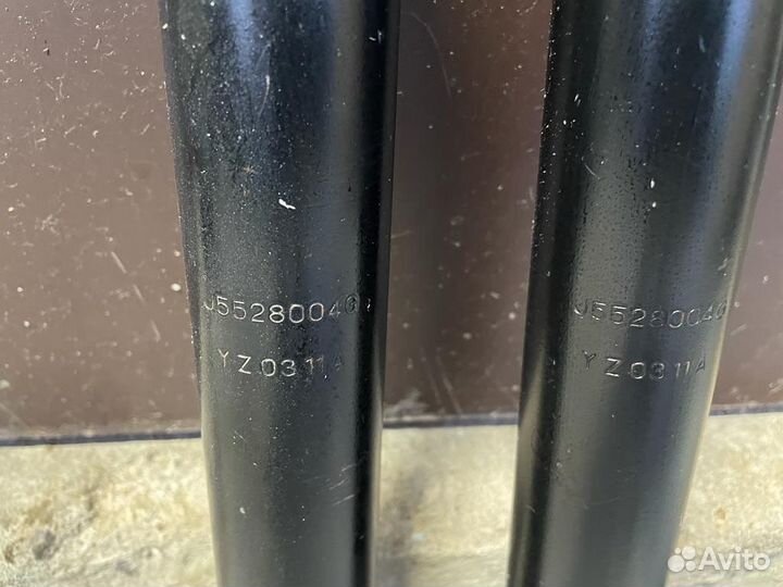 Амортизатор подвески задний