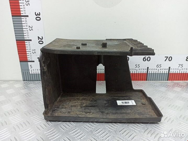 Крепление (корпус) аккумулятора для Toyota Rav4 3