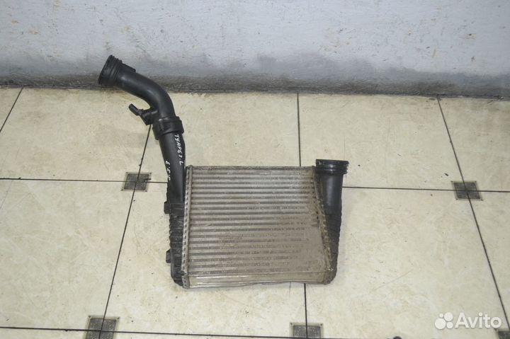 Радиатор интеркулера Volkswagen Touareg