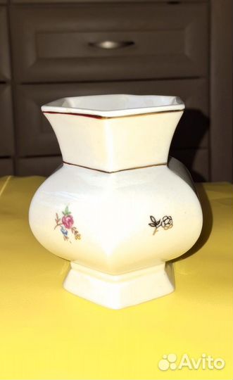 Винтажная ваза