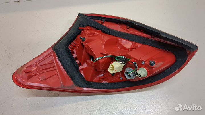 Фонарь (задний) правый Toyota RAV 4