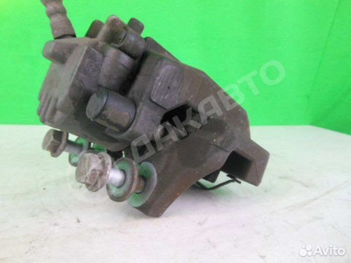 Суппорт тормозной задний левый Bmw 5 E61