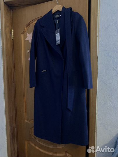 Пальто женское синее 44