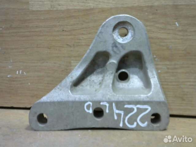 Кронштейн двигателя Volkswagen Polo 3 6Q0199185R