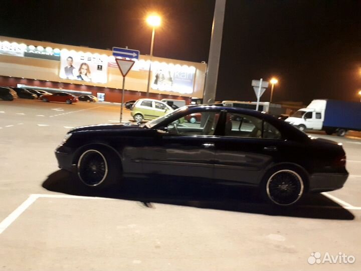 Mercedes-Benz E-класс 4.0 AT, 2003, 220 000 км