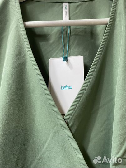 Платье с запахом Befree