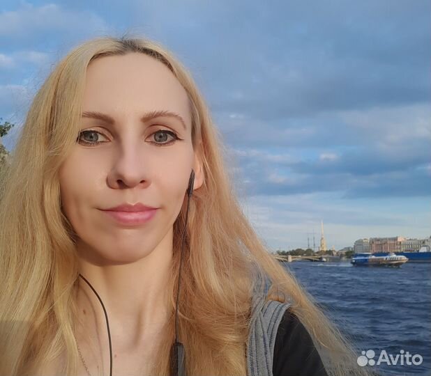 Сценарист, автор, писатель