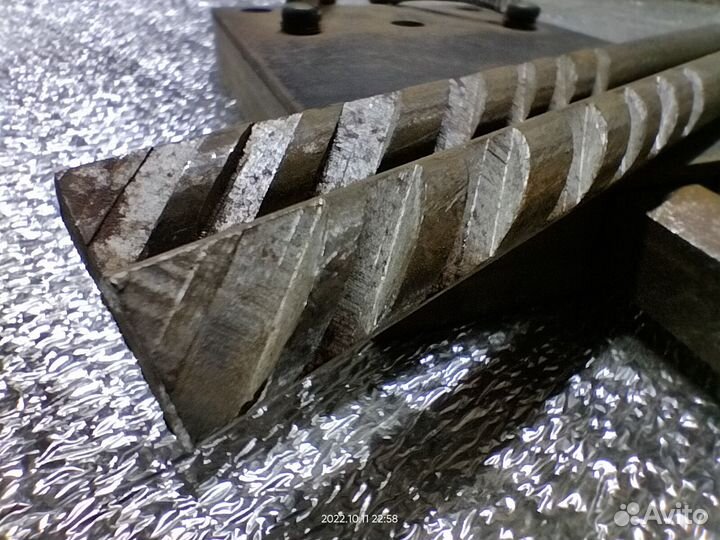 Замок гаражный